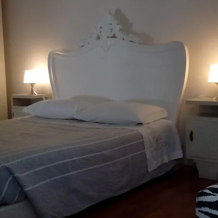 Domus Nova Residenza Il B&B * Mantova