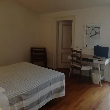 Domus Nova Residenza Il B&B Bed & Breakfast Mantova
