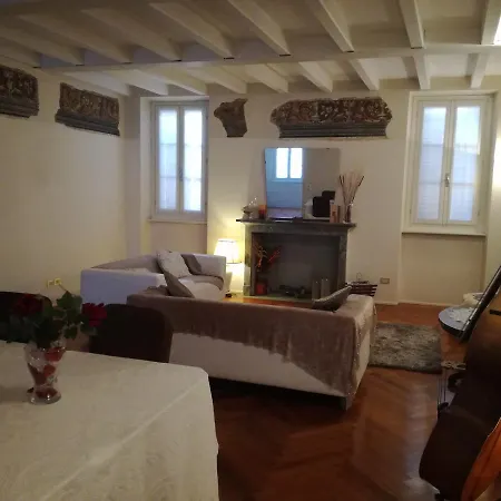 Domus Nova Residenza Il B&B Bed & Breakfast Mantova