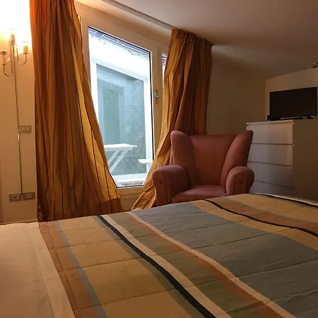 Bed & Breakfast Domus Nova Residenza Il B&B Mantova