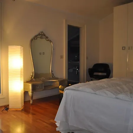 Domus Nova Residenza Il B&B Bed & Breakfast